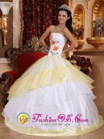 Rengo Chile Romantic White and Light Yellow Quinceanera Dress With Embroidery Decorate