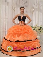 Brownwood TX Pretty Black and orange Quinceanera Dress For Summer Strapless Satin and Organza With Beading Ball Gown