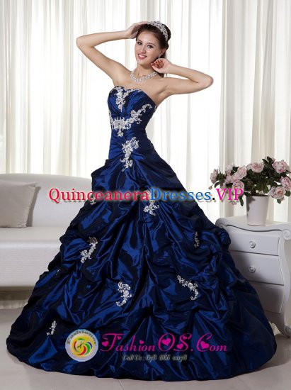 Nagua Dominican Republic Jarabacoa Dominican Republic Remarkable A-line Navy Blue Quinceanera Dress With Appliques and Pick-ups Sweetheart - Click Image to Close