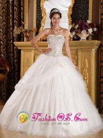 Fairview Tennessee/TN White Quinceanera Dress With Sweetheart Beaded Bodice and Pick-ups Tulle