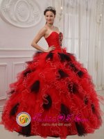 Monticello Arkansas/AR Beautiful Red and Black Quinceanera Dress Sweetheart Orangza Beading and Ruffles Decorate Bodice Elegant Ball Gown(SKU QDZY474-BBIZ)