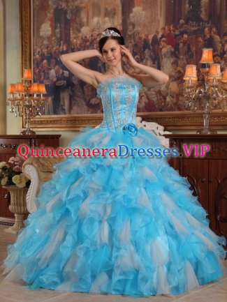 Eagle Grove Iowa/IA Cheap strapless Quinceanera Dress With colorful Organza Appliques Decorate Gown