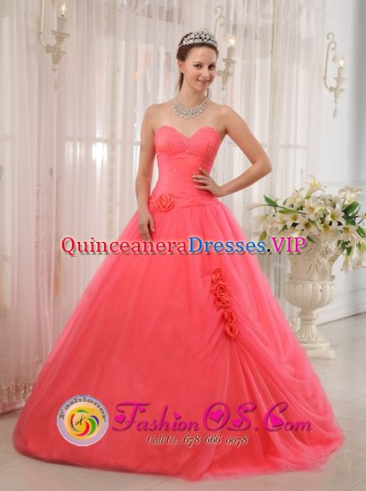 Sandy BedfordshireElegent Coral Red Sweetheart and A-line Quinceanera Dress With Hand Made Flowers Tulle - Click Image to Close