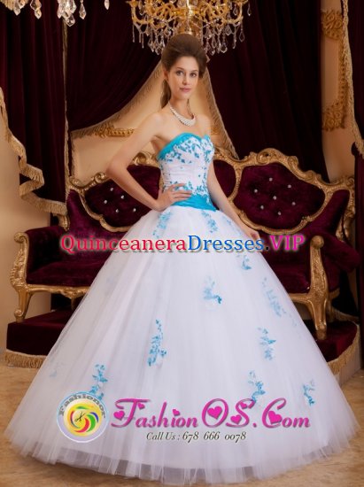 A-line Sweetheart Quinceanera Dress With Appliques Tulle In Clarksburg West virginia/WV - Click Image to Close