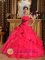 MarreroLouisiana/LA Beautiful Appliques Decorate Bodice Red Quinceanera Dress Sweetheart Floor-length Organza ruffles Ball Gown