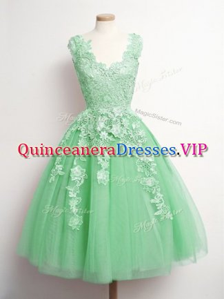 Spectacular V-neck Sleeveless Dama Dress for Quinceanera Knee Length Appliques Green Tulle