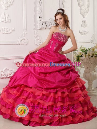 Porthcawl Mid Glamorgan Hot Pink Ball Gown Quinceanera Dress For Beaded Decorate Strapless Neckline Floor-length Ball Gown - Click Image to Close