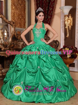 Bristol Connecticut/CT Exclusive Apple Green Halter Top Pick-ups Sweet 16 Dress With Taffeta Appliques Sweet Ball Gown