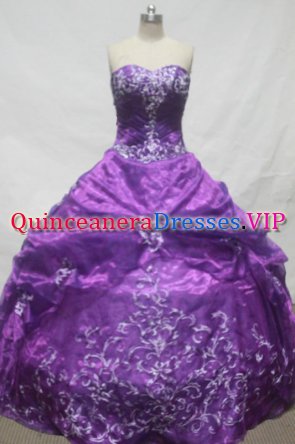 Beautiful Ball Gown Sweetheart Floor-length Quinceanera Dresses Appliques Style FA-Z-0218