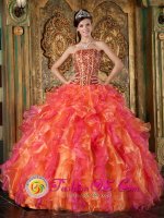 Penmaenmawr Gwynedd The Brand New Style Beading and Ruffles Decorate Bodice Multi-Color Quinceanera Dress For Winter Strapless The Brand New Style Organza Ball Gown