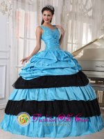 Pretty straps V-neck Beaded hand flower Decorate ruffled Aqua and Black Quinceanera Dress for Baker City Oregon/OR