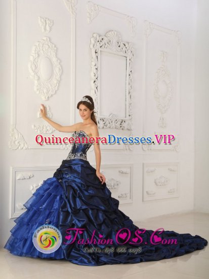 Perfect Royal Blue Appliques Chapel Train Quinceanera Dress For Wangaratta VIC Sweetheart Taffeta and Organza Ball Gown - Click Image to Close