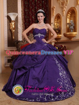 Boca Chica Dominican Republic Eggplant Purple Embroidery Sweetheart Quinceanera Dresses With Ruched Bodice Taffeta