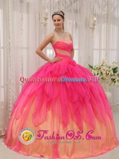 Portaferry Down Hot Pink and Gold Riffles Sweet 16 Dress With Ruch Bodice Organza and Beaded Decorate Bust - Click Image to Close