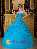 Bassenthwaite Cumbria Strapless Sky Blue Quinceanera Dress With Appliques Decorate Pick-ups Gown