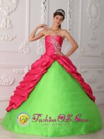 Plymouth Wisconsin/WI Coral Red and Spring Green Appliques and Ruch Quinceanera Dress With Sweetheart Taffeta(SKU QDZY387-CBIZ)