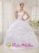 Watertown South Dakota/SD Custom Made Romantic Sweetheart White Quinceanera Dress With Organza Appliques And Flowers Ball Gown