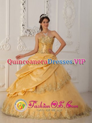 Whitstone Cornwall Gorgeous Gold Quinceanera Dress In New York Lace Strapless Floor-length Taffeta and Tulle Ball Gown