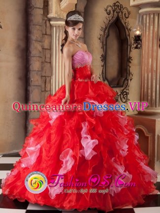 Red Ball Gown Strapless Sweetheart Floor-length Organza Quinceanera Dress in Opelika Alabama/AL