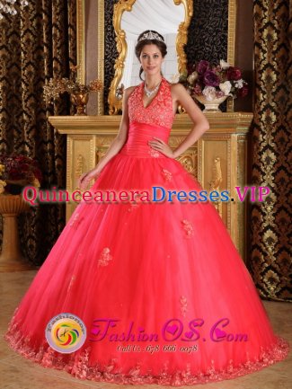 Marco Island Florida/FL Gorgeous Halter Tulle Ball Gown Coral Red Quinceanera Gowns With delicate Appliques