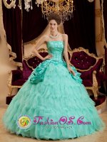 Riggins Idaho/ID Ruffles Decorate Affordable Apple Green Quinceanera Dress Fashionable Strapless Taffeta and Organza Ball Gown(SKU QDZY005-ABIZ)