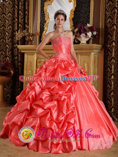 Dickson Tennessee/TN Stylish Orange Red Emboridery and Beading Sweet 16 Dress With Sweetheart Strapless Taffeta - Click Image to Close