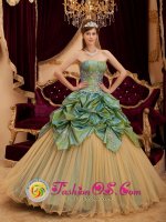 Farmington New mexico /NM Remarkable Olive Green Pick-ups Beading Strapless Quinceanera Dress With Taffeta and Tulle