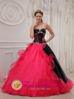 Villa Carlos Paz Argentina Appliques Beautiful Black and red Quinceanera Dress Sweetheart Satin and Organza Ball Gown