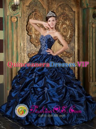 Pretty Strapless Sweetheart Navy Blue Quinceanera Dress with Picks-up Taffeta Ball Gown In Rockhampton QLD