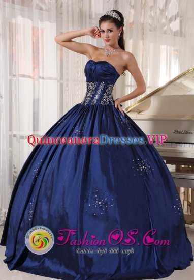 Esperanza Dominican Republic Strapless Embroidery and Beading Modest Navy blue Quinceanera Dress floor length Taffeta Ball Gown - Click Image to Close