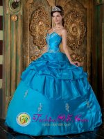 Sky Blue Taffeta Sweetheart Quinceanera Dress With Pick-ups and Appliques For Sweet 16 IN Envigado Colombia