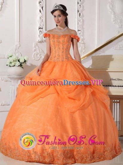 Saarland Germany Chic Orange Stylish Quinceanera Dress With Off The Shoulder In California - Click Image to Close