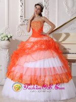 Sausalito California Exquisite Appliques Decorate Bodice Beautiful Orange and White Quinceanera Dress For Strapless Taffeta and Organza Ball Gown