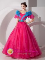 Off The Shoulder and Short Sleeves For Pretty Quinceanera Dress With Belt In Plaistow New hampshire/NH