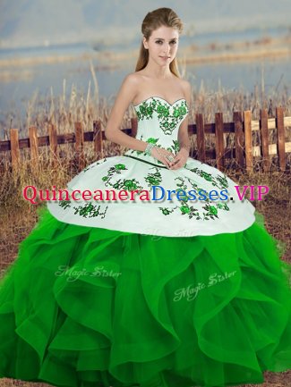 Sleeveless Embroidery and Ruffles and Bowknot Lace Up 15 Quinceanera Dress