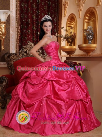 Fashionable Hot Pink Ball Gown Strapless Quinceanera Dresses With Pick-ups and Ruch For Sweet 16 in Gloucester Point Virginia/VA - Click Image to Close