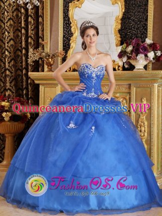 Naantali Finland Elegant Blue Quinceanera Dress With sexy Sweetheart Neckline