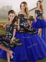 Tulle Off The Shoulder Sleeveless Lace Up Embroidery Sweet 16 Dresses in Royal Blue