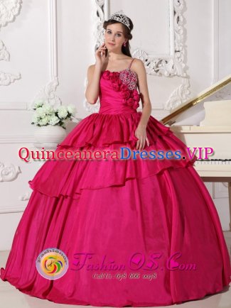 Maple Valley Washington/WA Hand Made Flowers Hot Pink Spaghetti Straps Ruffles Layered Gorgeous Quinceanera Dress With Taffeta Beaded Decorate Bust