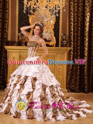 Organza Orange Red and Hot Pink Ruffles Beaded Decorate Sweetheart Dullstroom South Africa Quinceanera Dress For Sweet 16