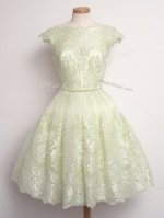 Modern A-line Quinceanera Court of Honor Dress Light Yellow Scalloped Lace Cap Sleeves Knee Length Lace Up