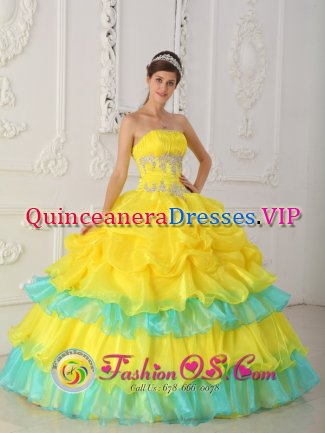 Atlantic Beach Atlantic Beach Luxurious Yellow Strapless Ruched Bodice Quinceanera Dress With Beaded and Ruffled Decorate