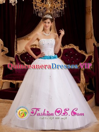 Totnes Devon Sashes and Appliques Decorate Bodice For Strapless white Quinceanera Dress