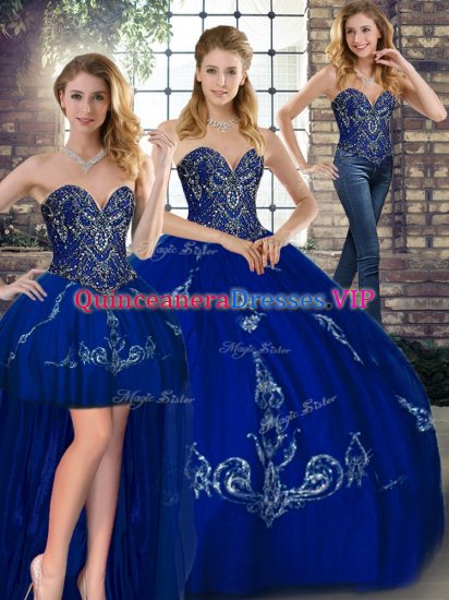 Traditional Tulle Sleeveless Floor Length 15 Quinceanera Dress and Beading and Embroidery - Click Image to Close