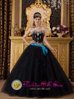 Antioquia colombia Black and Aqua Strapless Elegant Quinceanera Dress With Appliques Decorate and Bow Band with Tulle Skirt