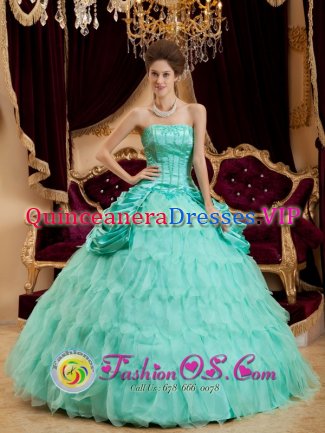 Orange Virginia/VA Ruffles Decorate Affordable Apple Green Quinceanera Dress Fashionable Strapless Taffeta and Organza Ball Gown