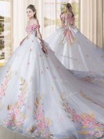 Hot Selling White Sleeveless Cathedral Train Appliques 15th Birthday Dress