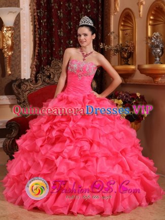 Long Beach Mississippi/MS Exquisite Watermelon Red Ruffles Appliques With Beading Ruching Bodice Ball Gown Quinceanera Dress For